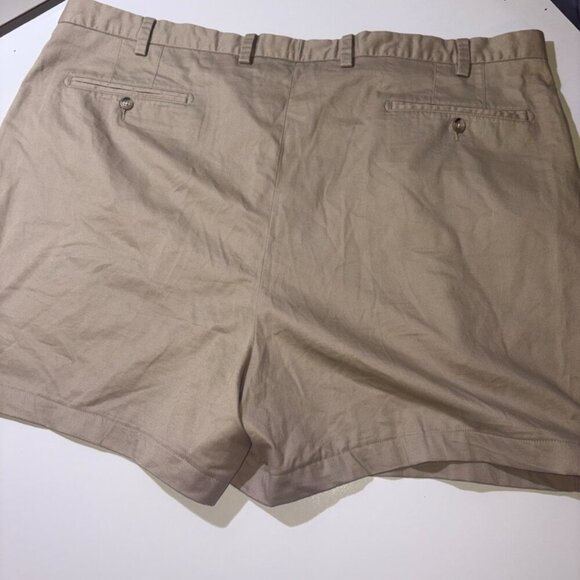Peter Millar Flat Front Chino Khaki Shorts size 46L - Picture 1 of 5